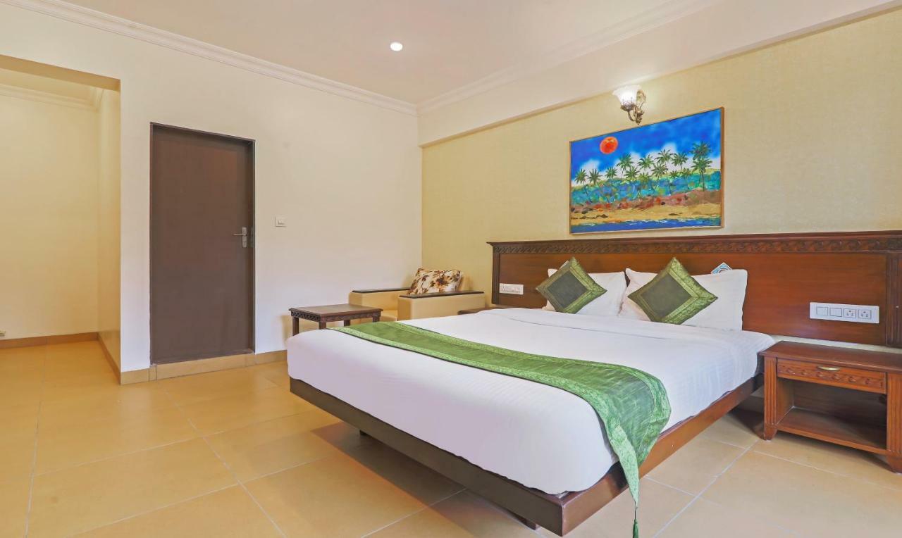 Treebo Premium Dona Eliza, 700 Metres From Calangute Beach Exterior foto