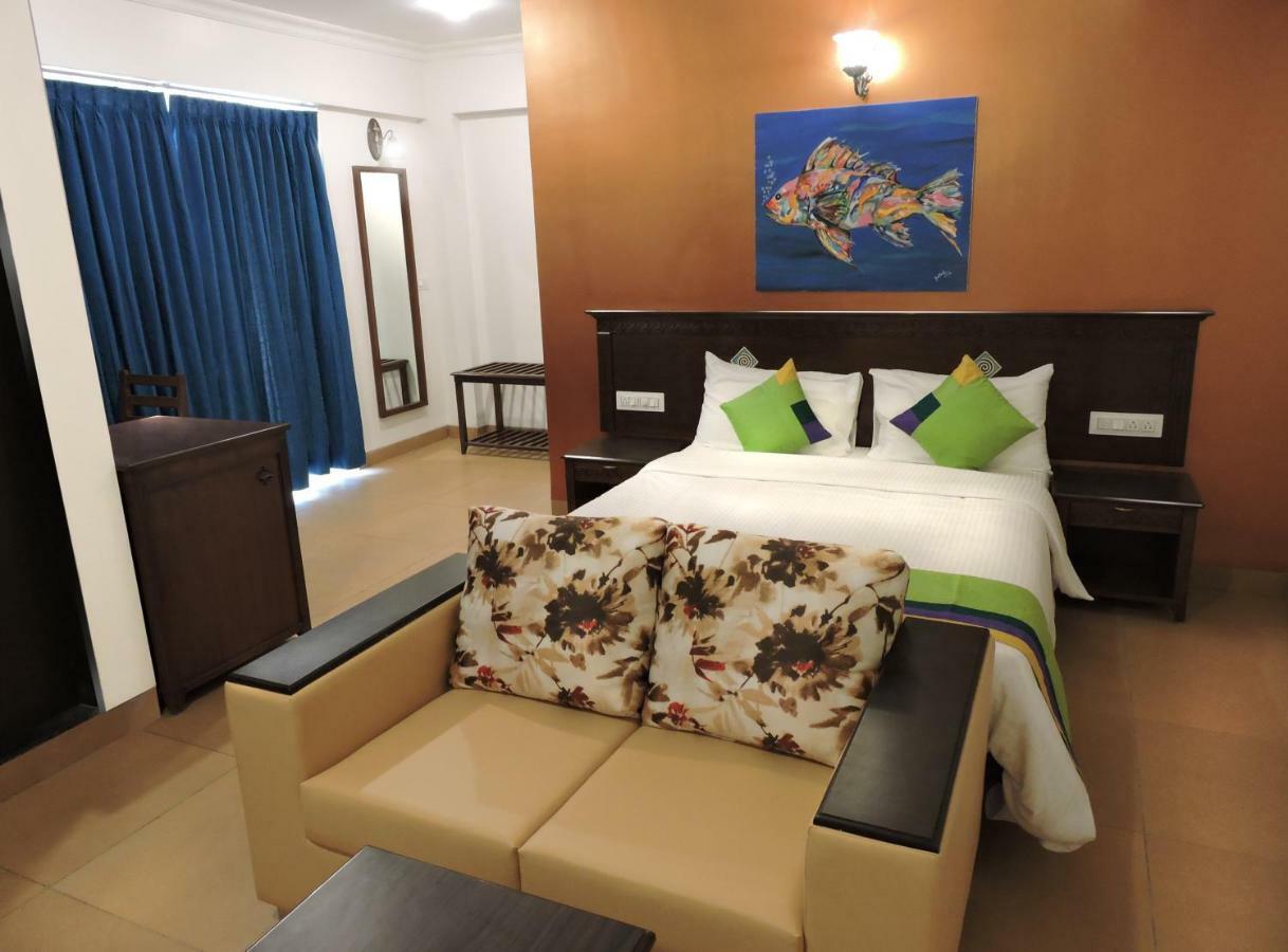Treebo Premium Dona Eliza, 700 Metres From Calangute Beach Exterior foto